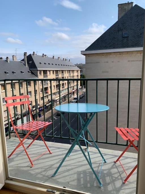 Appart 90M2 Lumineux, Centre, Vue Eglise Penchee Caen Luaran gambar
