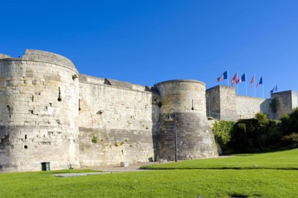Appart 90M2 Lumineux, Centre, Vue Eglise Penchee Caen Luaran gambar