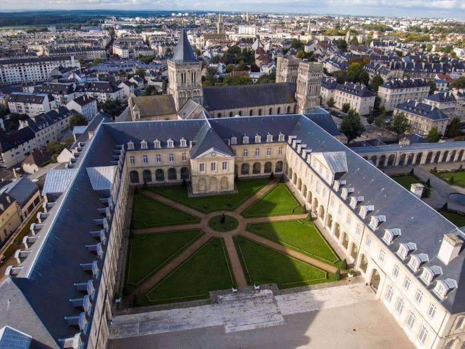 Appart 90M2 Lumineux, Centre, Vue Eglise Penchee Caen Luaran gambar